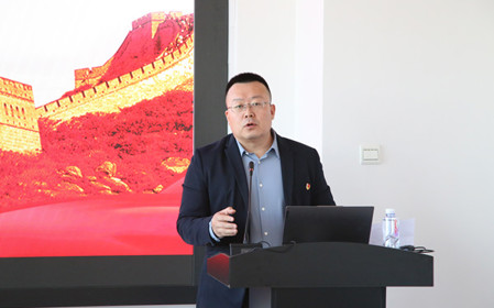 標題：呼和浩特分院組織召開(kāi)領(lǐng)導干部業(yè)務(wù)培訓會(huì )暨領(lǐng)導干部講黨課
瀏覽次數：791
發(fā)表時(shí)間：2024-12-06